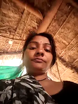 Hotty raghni online show from 02-22-26, 03:07