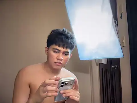 LustTitanX online show from 02-11-26, 03:39