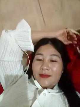 Snapshot of Dunk-namic chatting on 04-28-26, 02:27 Dunk-namic online show from 04-28-26, 02:27