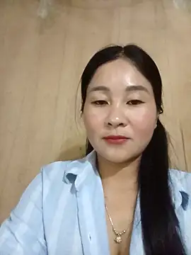 Snapshot of Dunk-namic chatting on 05-05-26, 02:14 Dunk-namic online show from 05-05-26, 02:14