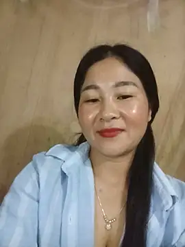 Snapshot of Dunk-namic chatting on 05-16-26, 12:40 Dunk-namic online show from 05-16-26, 12:40