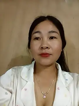 Snapshot of Dunk-namic chatting on 05-21-26, 02:07 Dunk-namic online show from 05-21-26, 02:07