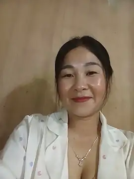 Snapshot of Dunk-namic chatting on 05-22-26, 02:30 Dunk-namic online show from 05-22-26, 02:30