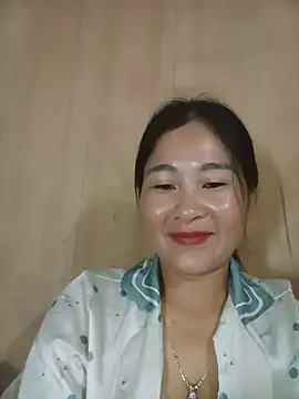 Snapshot of Dunk-namic chatting on 05-25-26, 12:05 Dunk-namic online show from 05-25-26, 12:05