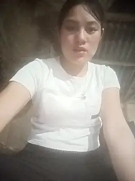 Momo-biki online show from 05-05-26, 01:30