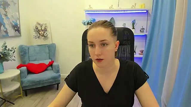 CaseyTerini online show from 03-25-26, 03:12