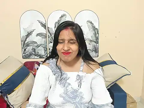 Snapshot of sara_conorr chatting on 04-24-26, 03:42 sara conorr online show from 04-24-26, 03:42