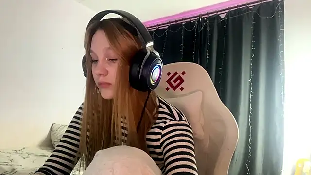 axin burnell online show from 04-17-26, 06:55