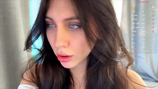 lunawho online show from 04-22-26, 05:32