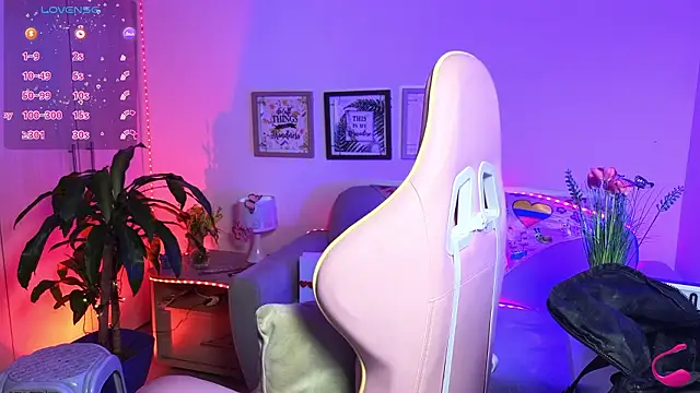 Sofiagomez777 online show from 03-04-26, 12:27