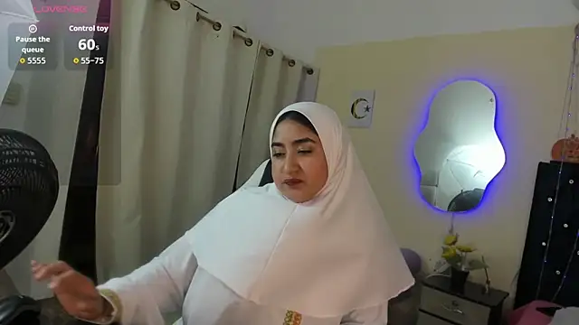 SamiraAwada online show from 04-09-26, 07:08