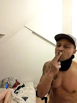 Snapshot of BLACK-O-TOP chatting on 03-10-26, 12:59 BLACK-O-TOP online show from 03-10-26, 12:59