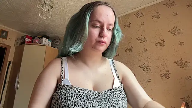 Bubblegum Tempt online show from 03-29-26, 07:08