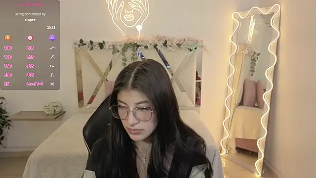 NEFTIS TAY online show from 04-16-26, 07:14