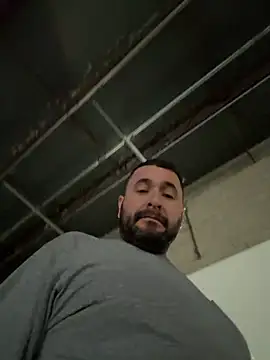 Snapshot of yolanda339 chatting on 03-01-26, 12:29 yolanda339 online show from 03-01-26, 12:29