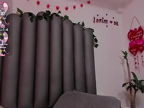 Miaa-Foxx online show from 03-21-26, 07:17