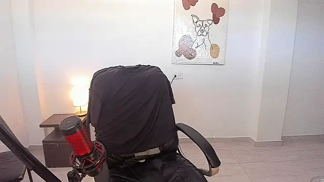 Snapshot of paisa_hotx chatting on 02-13-26, 04:03 paisa hotx online show from 02-13-26, 04:03