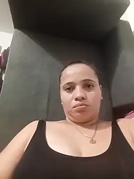 Snapshot of yeselu chatting on 02-06-26, 05:49 yeselu online show from 02-06-26, 05:49