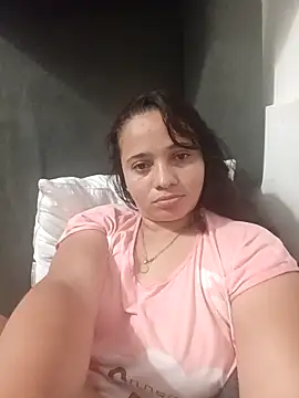 Snapshot of yeselu chatting on 02-09-26, 06:34 yeselu online show from 02-09-26, 06:34