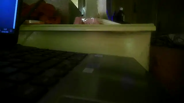 Snapshot of bialoba7 chatting on 02-20-26, 04:40 bialoba7 online show from 02-20-26, 04:40