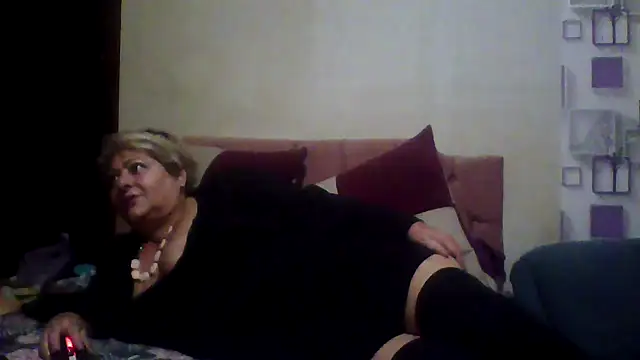 bialoba7 online show from 06-08-26, 02:17