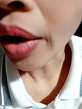 Snapshot of Hana-love2026 chatting on 02-24-26, 05:05 Hana-love2026 online show from 02-24-26, 05:05