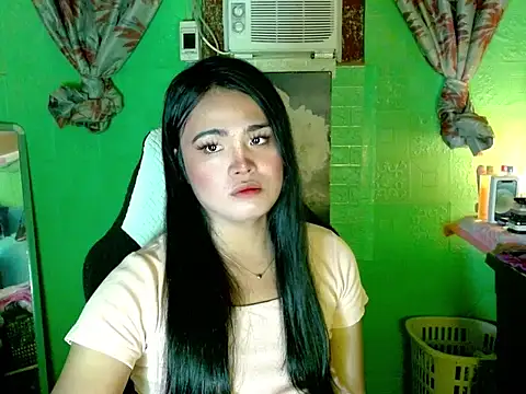 yourhot kristinexx online show from 04-22-26, 02:07