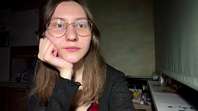 Miaaa Moon online show from 04-19-26, 05:45