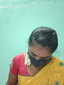 Tamil Hot Shana online show from 05-18-26, 08:42