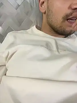 alessand180521 online show from 03-06-26, 01:02