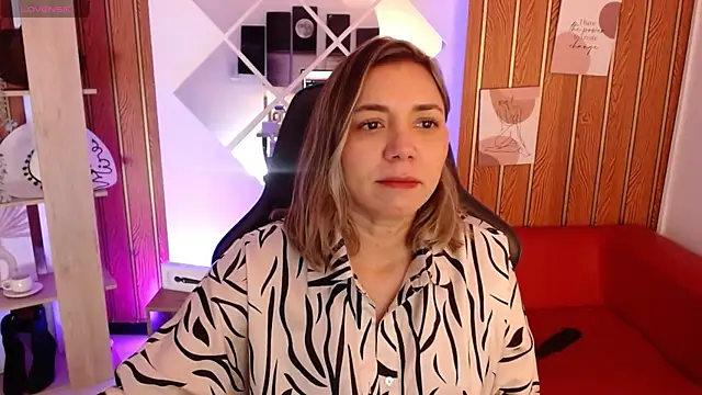 Snapshot of milfsecret69 chatting on 07-07-26, 11:14 milfsecret69 online show from 07-07-26, 11:14