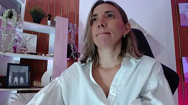 Snapshot of milfsecret69 chatting on 07-24-26, 11:08 milfsecret69 online show from 07-24-26, 11:08