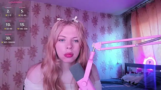 Cutie Bambi online show from 06-28-26, 12:11
