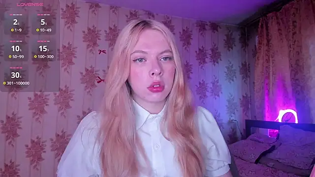 Cutie Bambi online show from 07-30-26, 12:26
