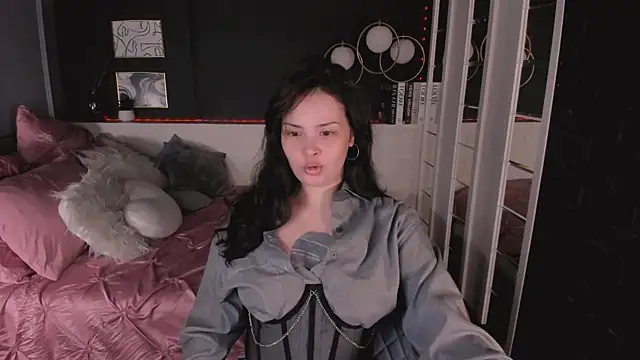 Maykinkya online show from 07-15-26, 02:00