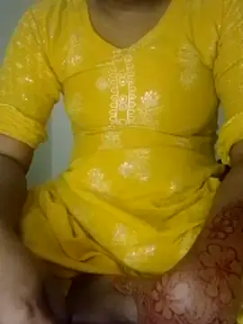 Snapshot of Toma7890 chatting on 04-10-26, 05:39 Toma7890 online show from 04-10-26, 05:39