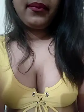 Snapshot of nidhi7180 chatting on 02-02-26, 05:44 nidhi7180 online show from 02-02-26, 05:44