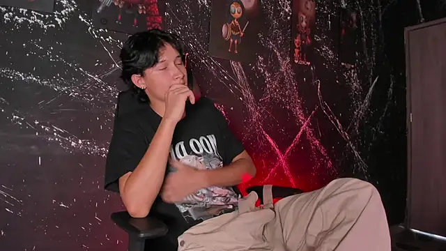 Snapshot of SalvatoreBenford chatting on 02-10-26, 08:24 SalvatoreBenford online show from 02-10-26, 08:24