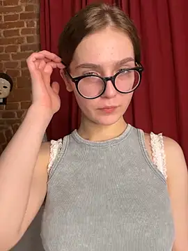 MyKittySayMeow online show from 03-04-26, 08:48