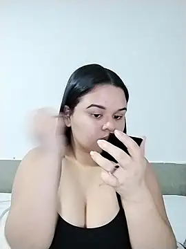 SamanthaStonee online show from 05-13-26, 11:44