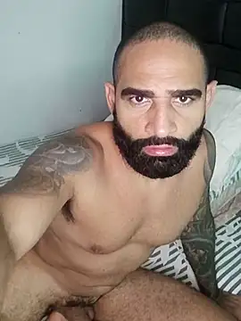 Snapshot of Lucius40 chatting on 02-22-26, 11:14 Lucius40 online show from 02-22-26, 11:14