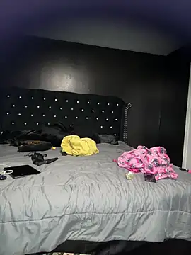 tipheragain online show from 04-15-26, 04:19