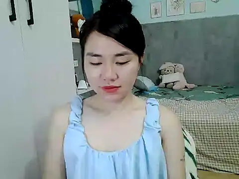 Snapshot of Amy8386 chatting on 04-11-26, 03:44 Amy8386 online show from 04-11-26, 03:44