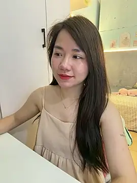 Snapshot of Amy8386 chatting on 06-20-26, 02:47 Amy8386 online show from 06-20-26, 02:47