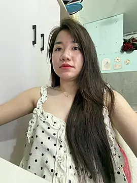 Snapshot of Amy8386 chatting on 07-04-26, 07:36 Amy8386 online show from 07-04-26, 07:36