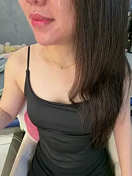 Snapshot of Amy8386 chatting on 07-18-26, 02:32 Amy8386 online show from 07-18-26, 02:32