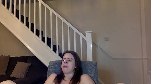 Snapshot of ElizabethArden42- chatting on 02-03-26, 11:26 ElizabethArden42- online show from 02-03-26, 11:26