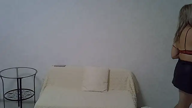 Snapshot of Opaldream chatting on 07-17-26, 06:46 Opaldream online show from 07-17-26, 06:46
