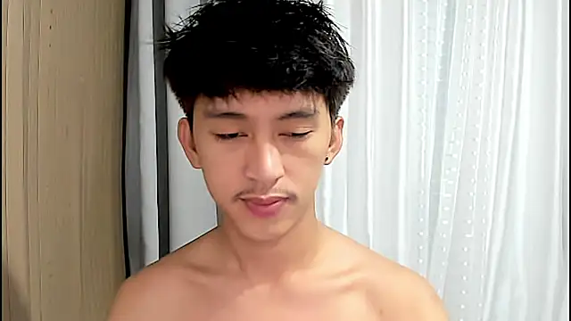  andrie69  online show from 04-07-26, 07:14