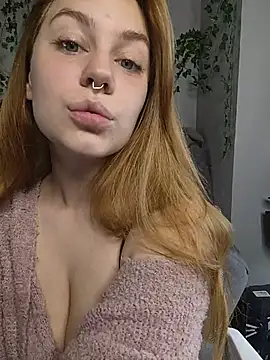 Snapshot of Mira-Werner chatting on 07-11-26, 03:09 Mira-Werner online show from 07-11-26, 03:09